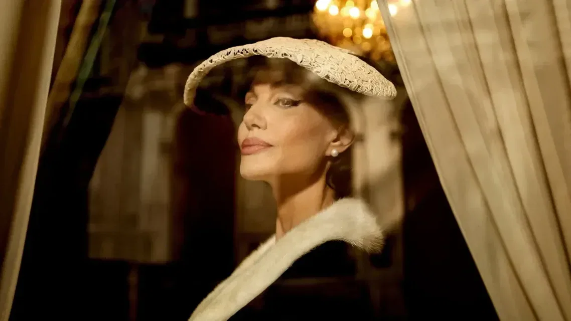 Η «Maria» της Αντζελίνα Τζολί έρχεται από το Cinobo και τη Faliro House