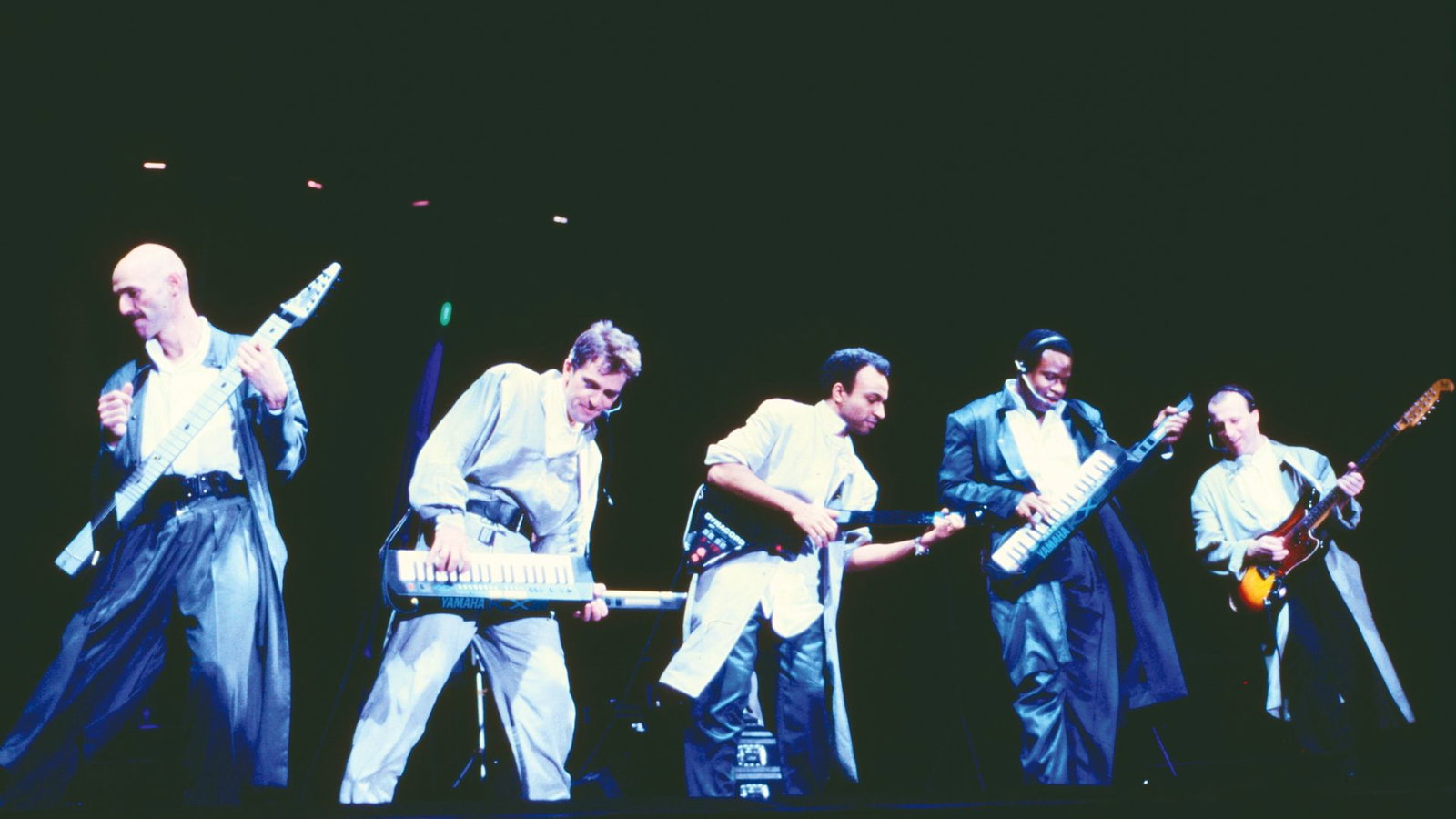 PETER_GABRIEL_LIVE_IN_ATHENS_1987.jpg