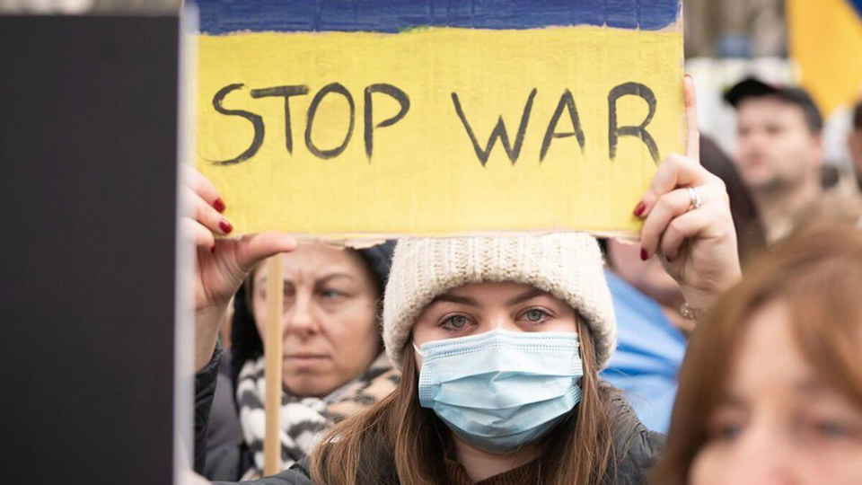 Ο κόσμος του σινεμά αντιδρά στην εισβολή στην Ουκρανία