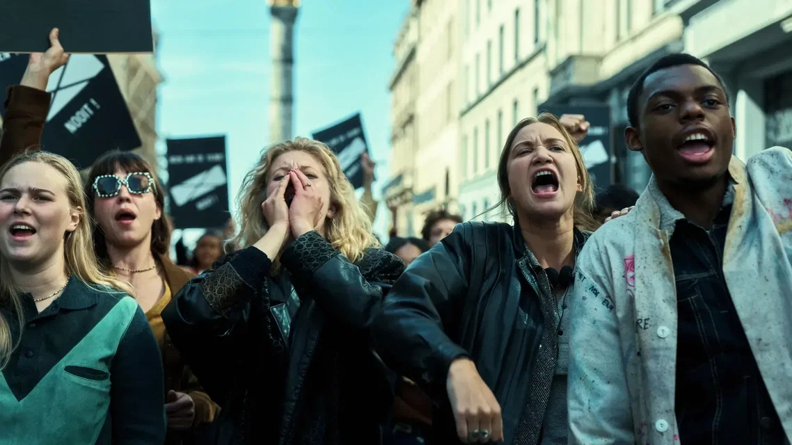 «1985»: Μια αληθινή ιστορία βίαιων εγκλημάτων στο Βέλγιο των ‘80s έγινε καθηλωτική μίνι σειρά