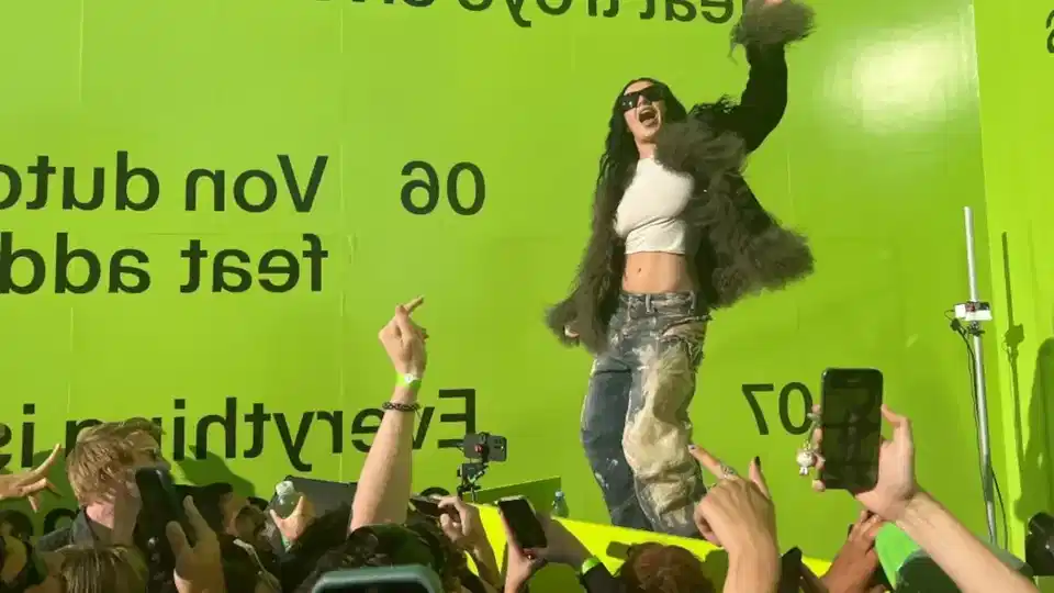 Brat Summer τέλος. Ώρα για Cinobo Summer