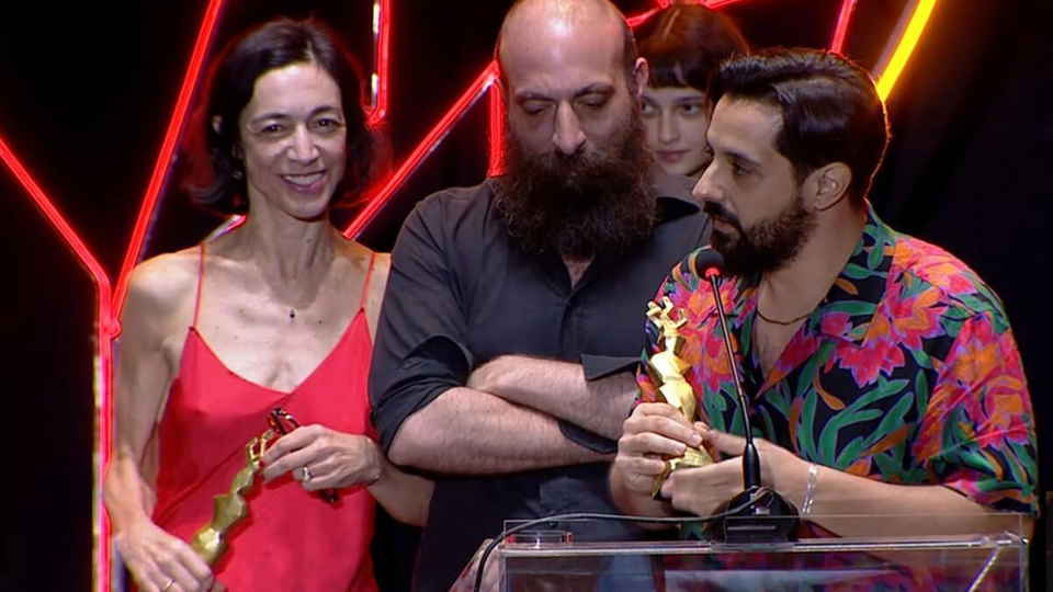 «Μαγνητικά Πεδία»: ένα φωτογραφικό οδοιπορικό στην ελληνική ταινία της χρονιάς